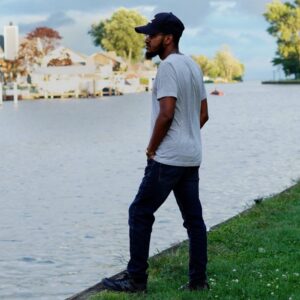 Single Review | Darious Thomas| Not for Sale